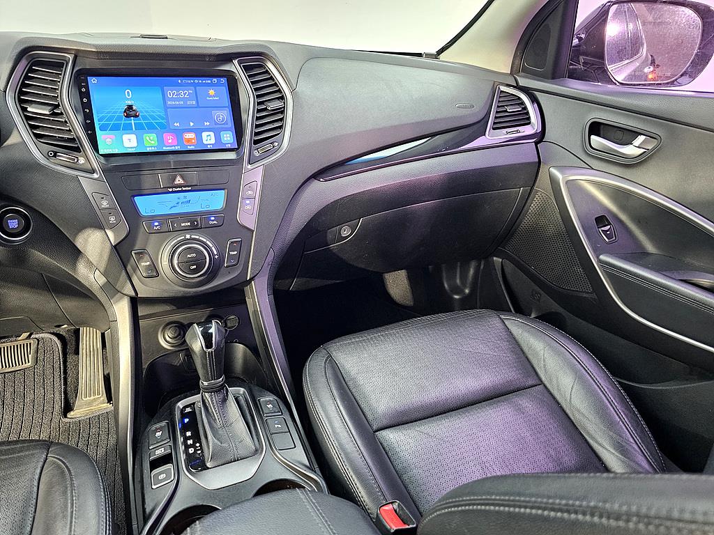 HYUNDAI Santa Fe - Vista 10