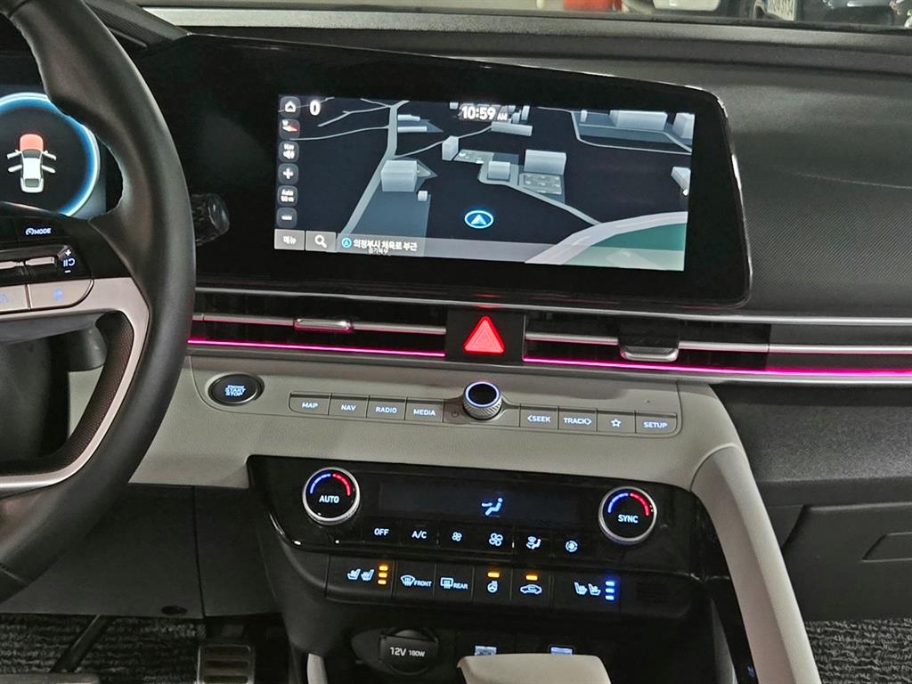 HYUNDAI Avante - Vista 12