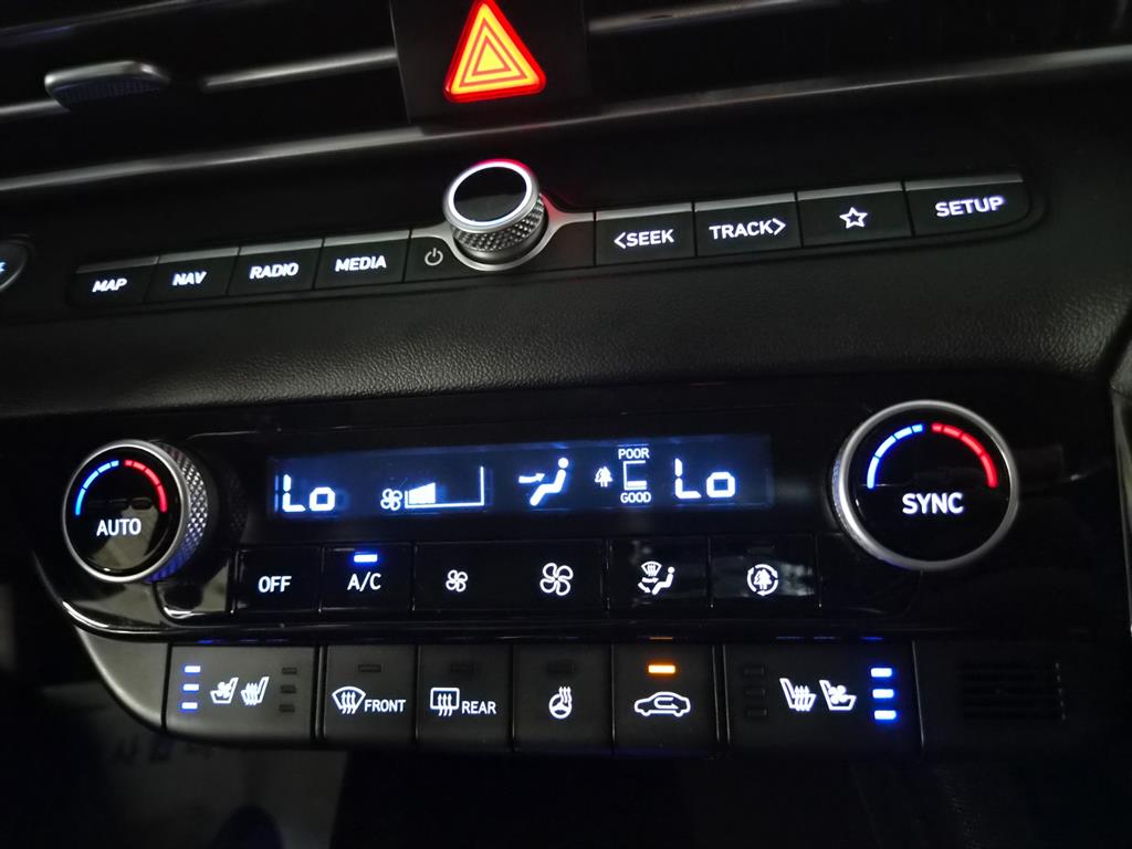 HYUNDAI Avante - Vista 12