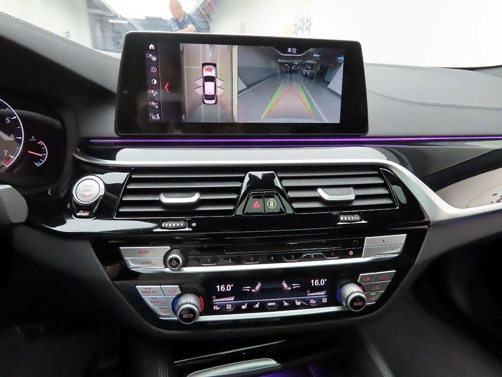BMW 5 Series - Vista 9