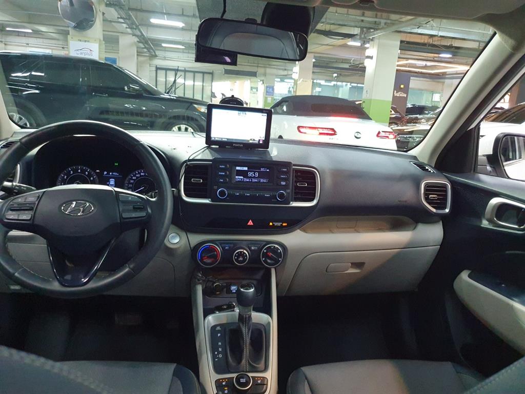 HYUNDAI Venue 2020 Blanco - Importación desde Corea - HF Imports Iquique - Foto 16