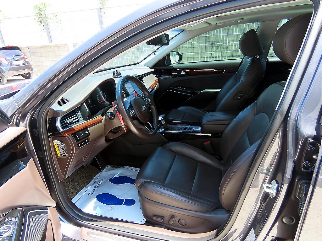 KIA K7 - Vista 5