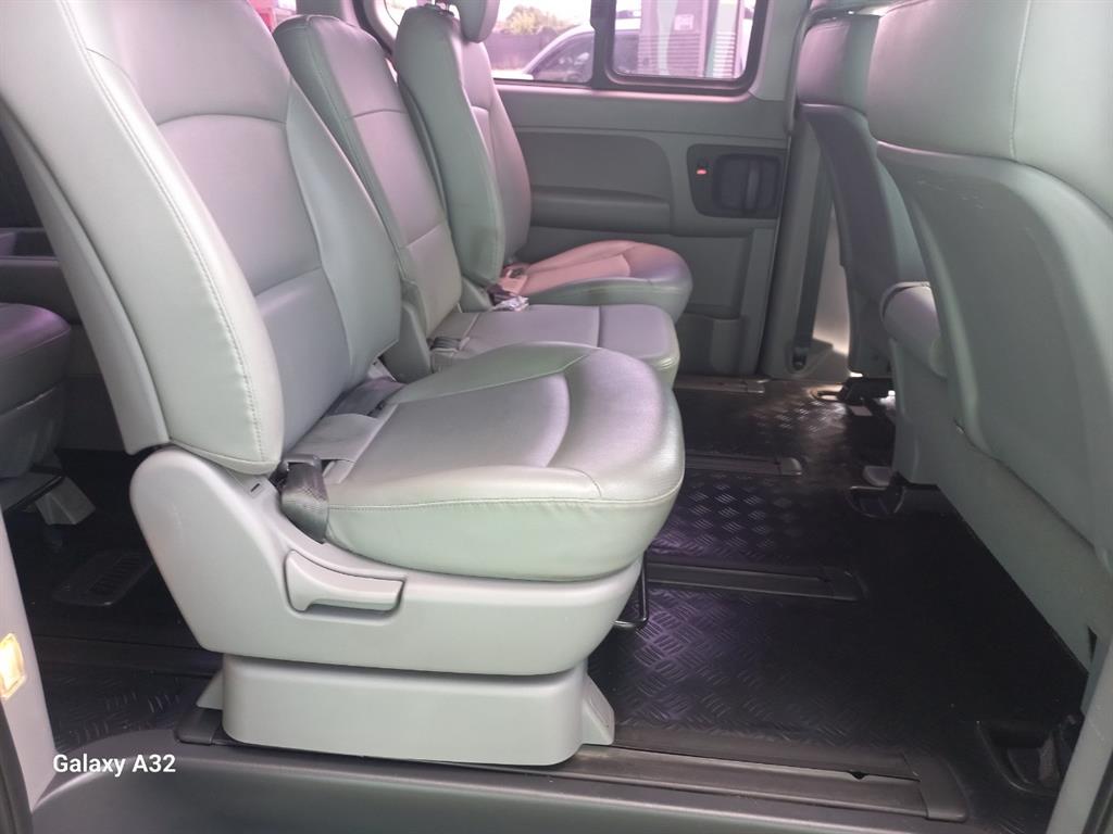 HYUNDAI Starex 2015 Gris - Importación desde Corea - HF Imports Iquique - Foto 16