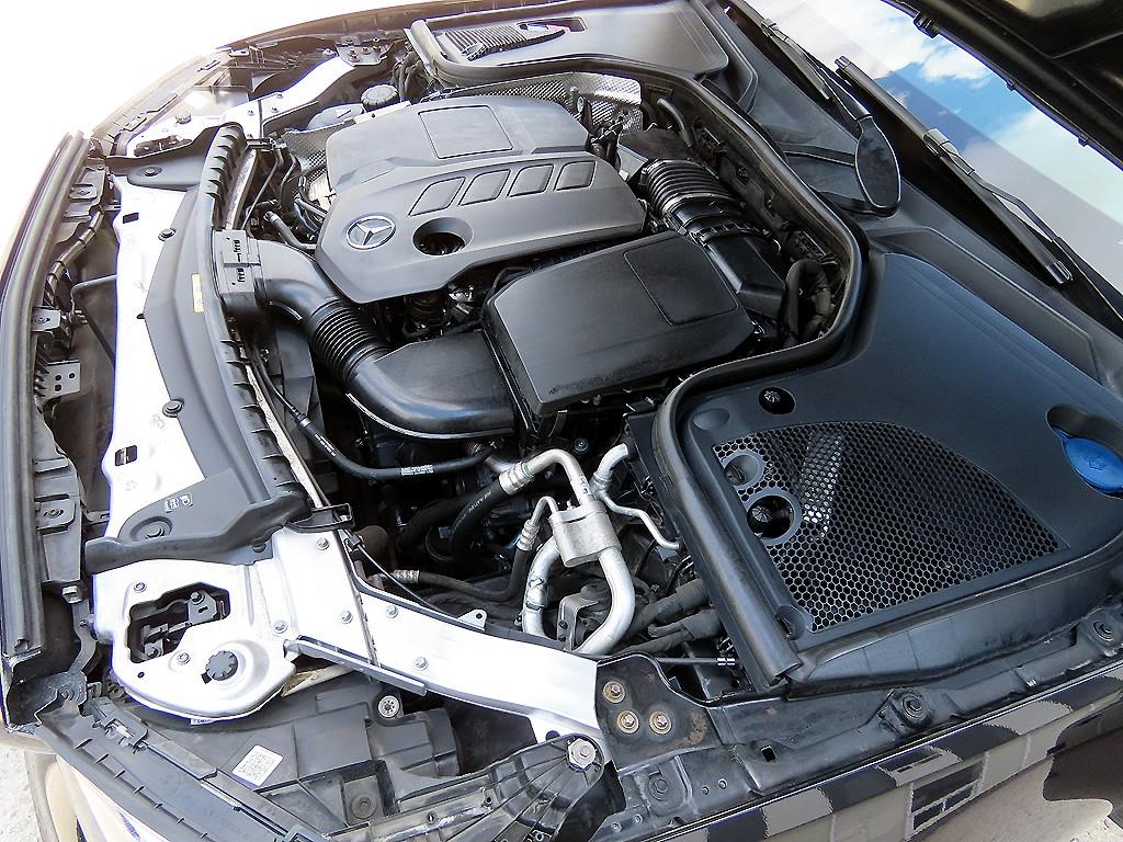 Mercedes Benz E class 2019 Negro - Importación desde Corea - HF Imports Iquique - Foto 19