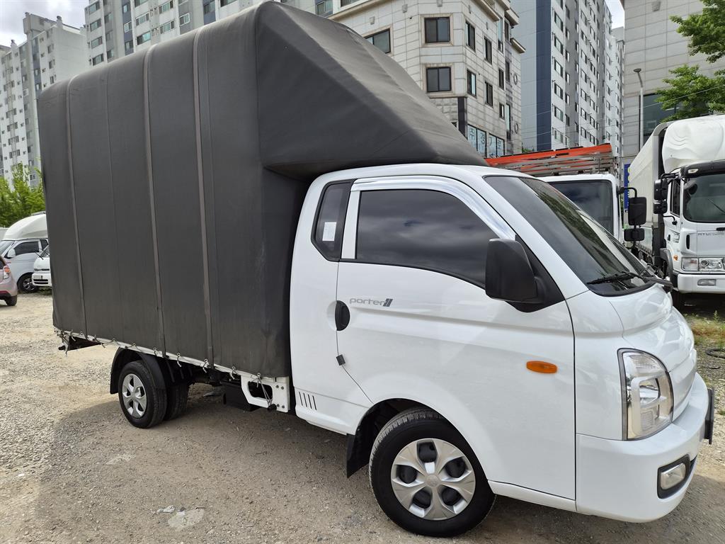 Small Truck Cargo (small) - Vista 3