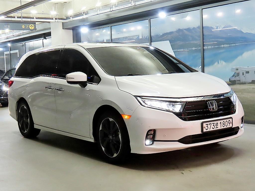Honda Odyssey 2021 Blanco - Importación desde Corea - HF Imports Iquique - Foto 1