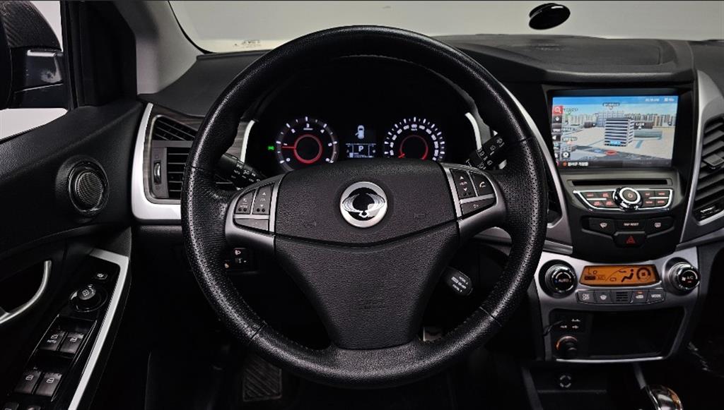 Ssangyong Korando 2016 Negro - Importación desde Corea - HF Imports Iquique - Foto 18