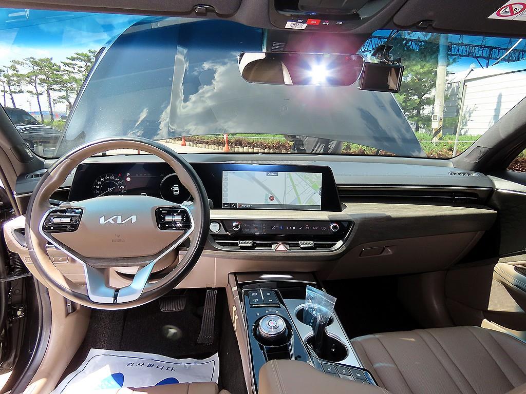 KIA K8 - Vista 7