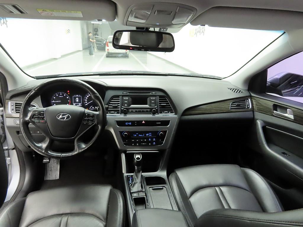 HYUNDAI Sonata - Vista 7