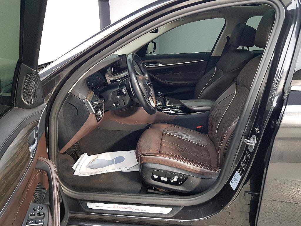 BMW 5 Series - Vista 7