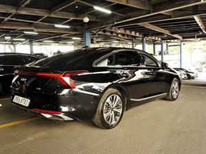 KIA K8 - Vista 8