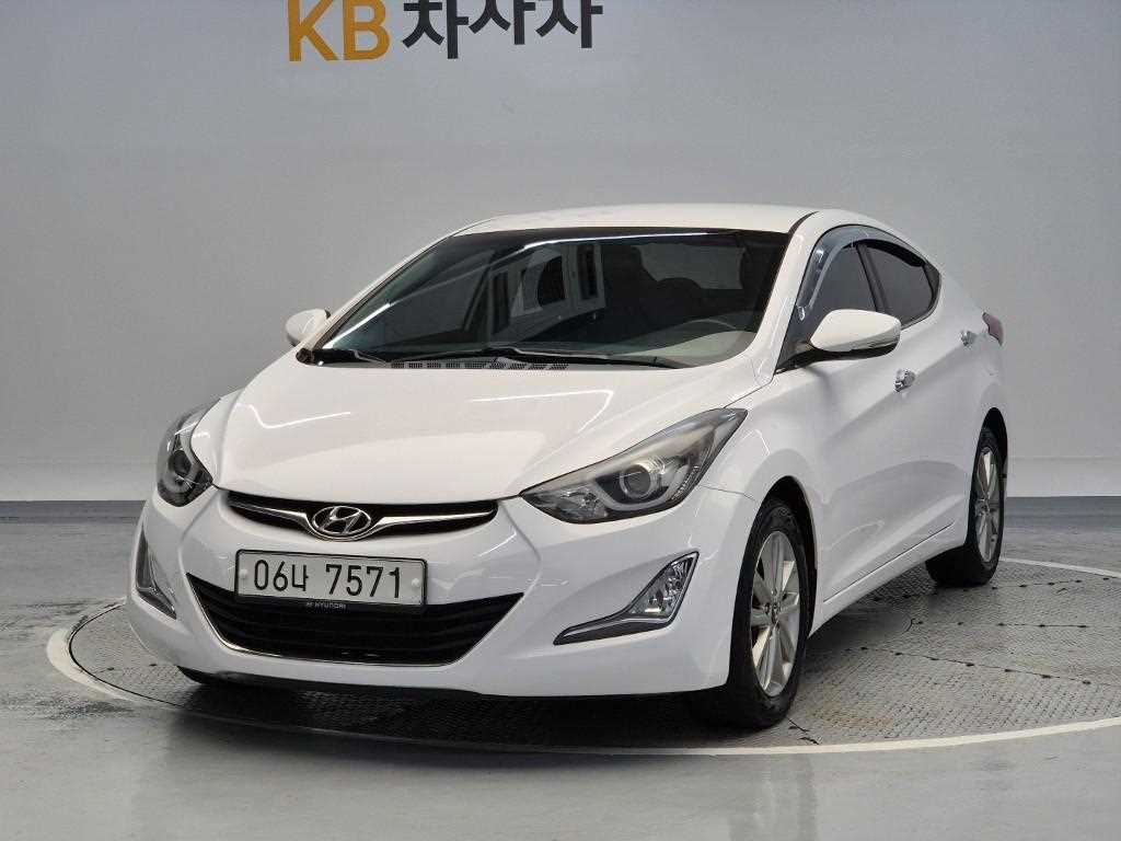 HYUNDAI Avante 2015 Blanco - Importación desde Corea - HF Imports Iquique - Foto 1