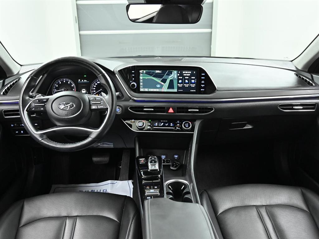 HYUNDAI Sonata - Vista 6