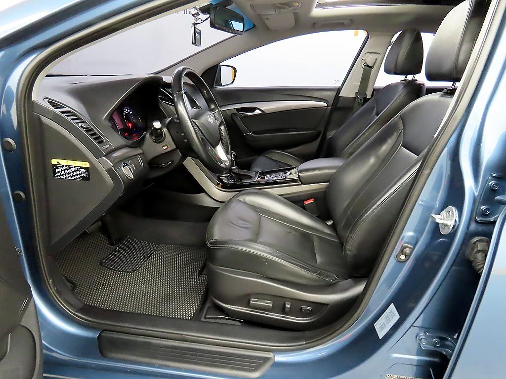 HYUNDAI i40 - Vista 5