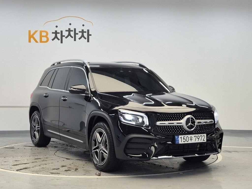Mercedes Benz GLB Class - Vista 4