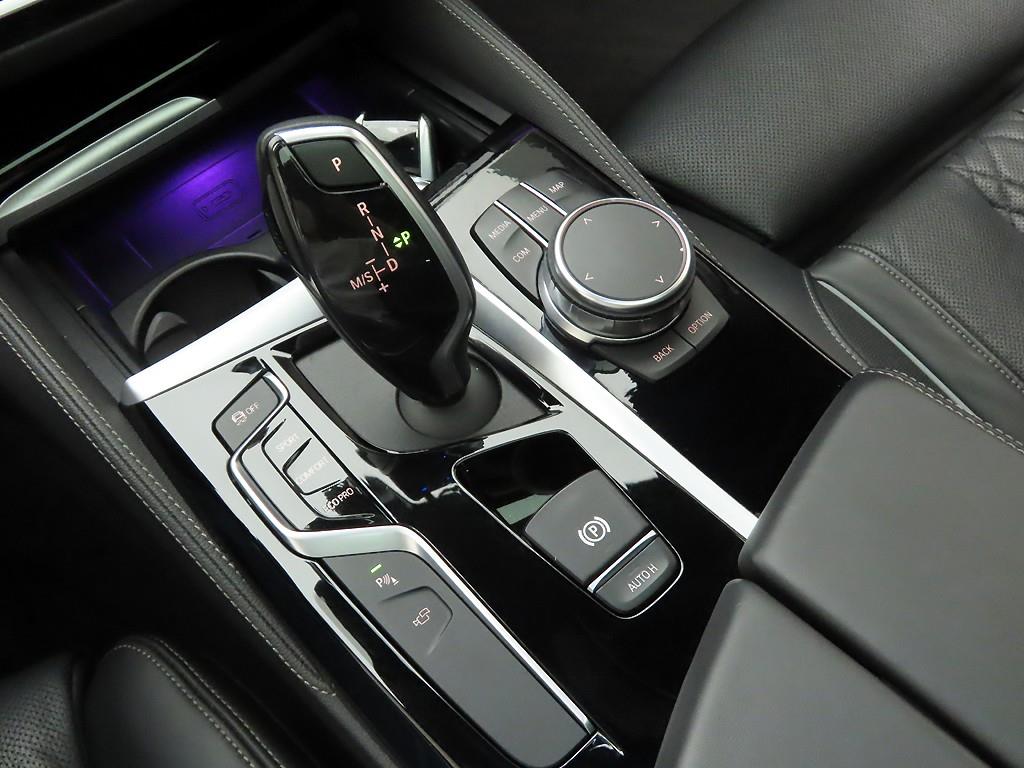 BMW 5 Series - Vista 10
