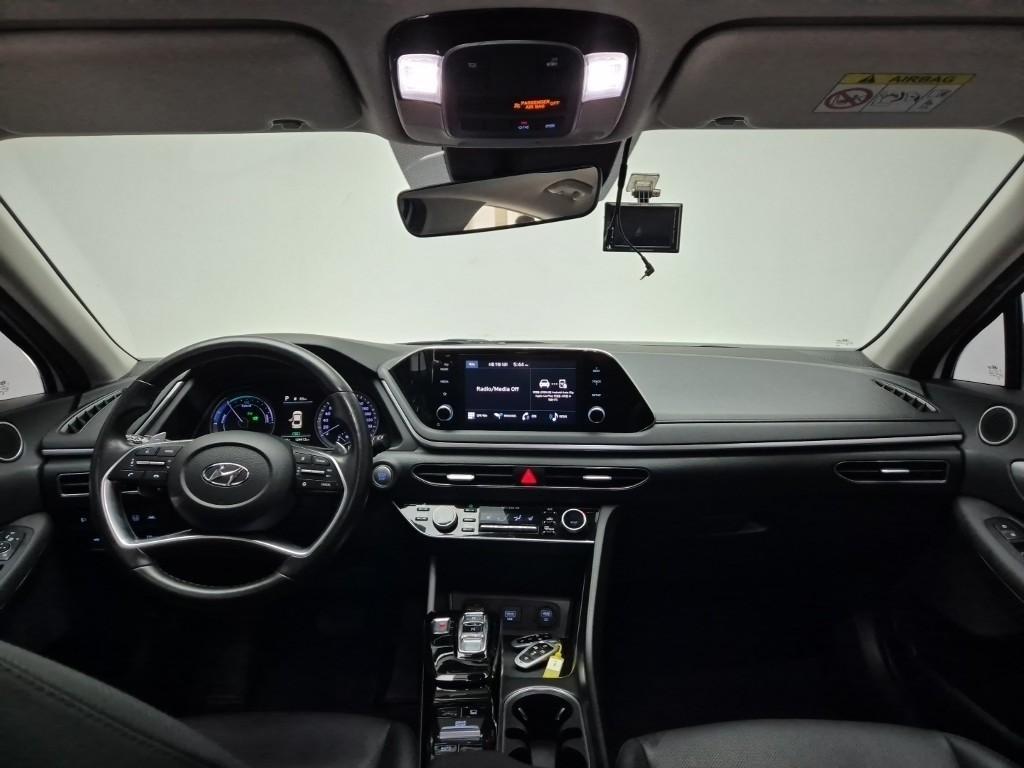 HYUNDAI Sonata - Vista 7
