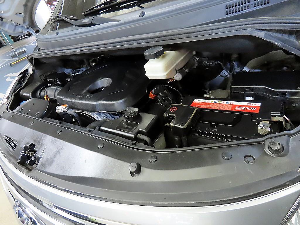 HYUNDAI Starex 2018 Plateado - Importación desde Corea - HF Imports Iquique - Foto 19