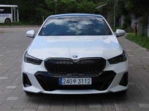 BMW 5 Series - Vista 2