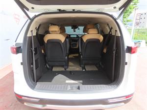 KIA Carnival - Vista 10