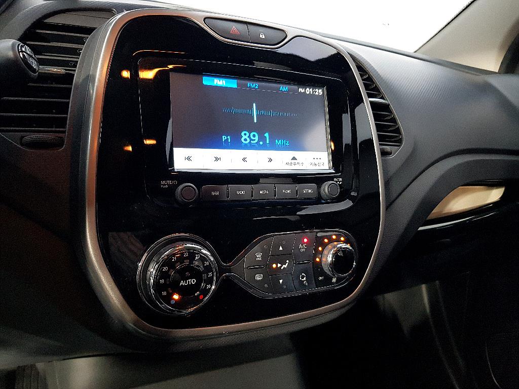 SAMSUNG QM3 - Vista 11