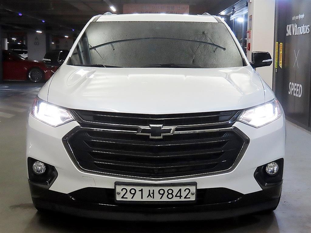 Chevrolet Travers - Vista 2
