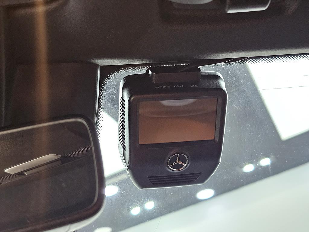 Mercedes Benz C Class 2019 Gris - Importación desde Corea - HF Imports Iquique - Foto 15