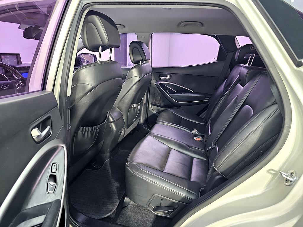 HYUNDAI Santa Fe - Vista 9
