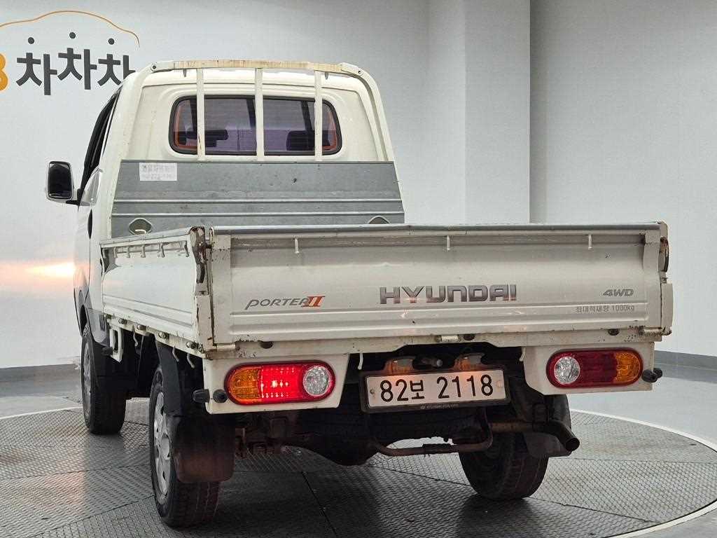 Small Truck Cargo (small) - Vista 2