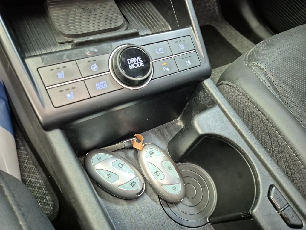 HYUNDAI Kona 2023 Blanco - Importación desde Corea - HF Imports Iquique - Foto 17