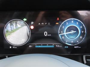 HYUNDAI Avante - Vista 10
