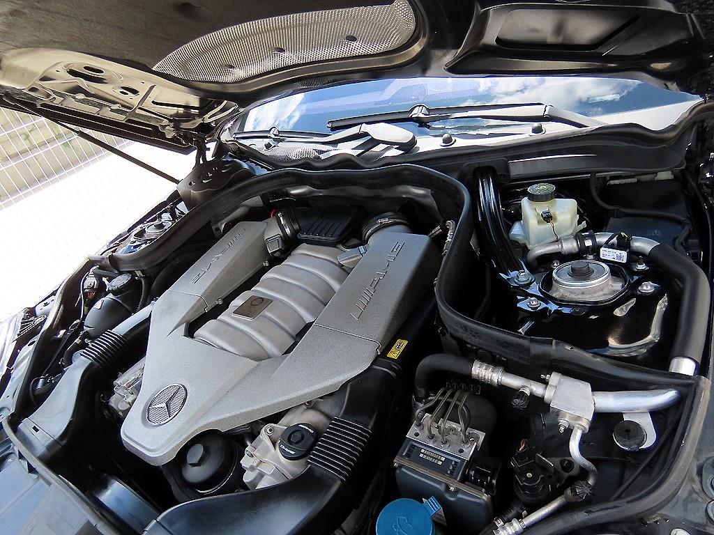 Mercedes Benz E class 2010 Negro - Importación desde Corea - HF Imports Iquique - Foto 19