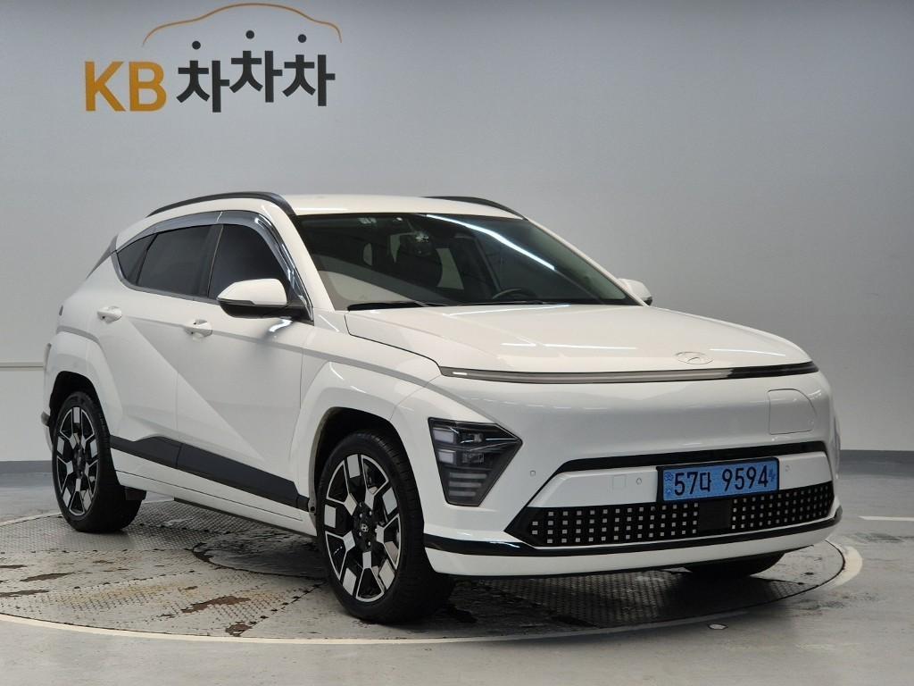 HYUNDAI Kona - Vista 4