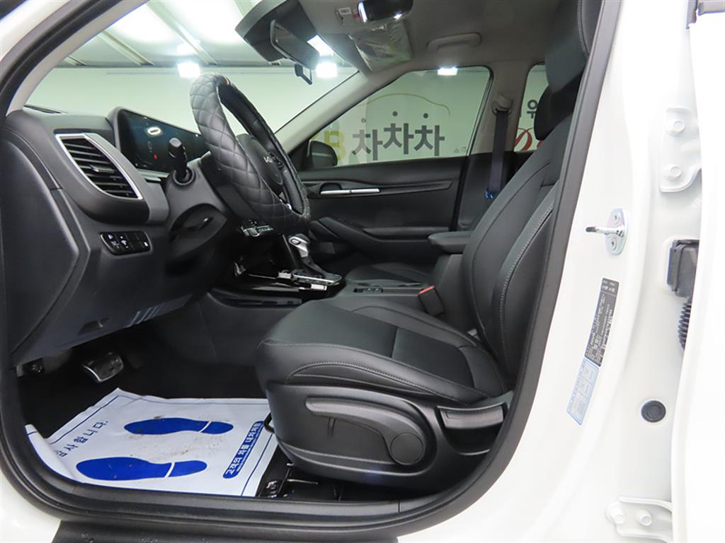 KIA Seltos - Vista 5