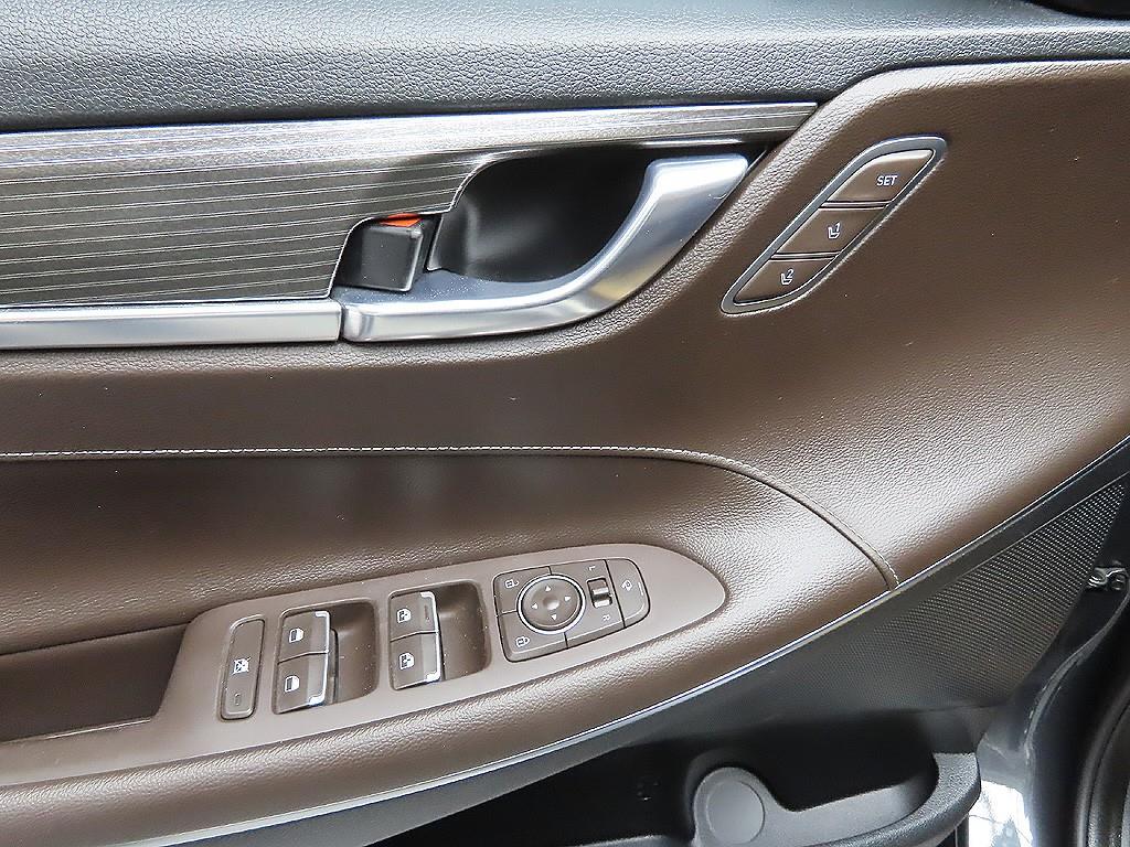HYUNDAI Grandeur 2017 Gris - Importación desde Corea - HF Imports Iquique - Foto 11