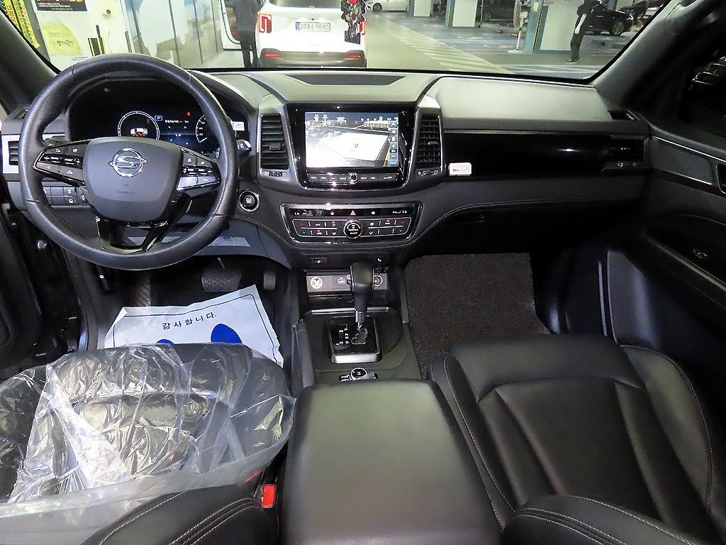 Ssangyong Rexton - Vista 10