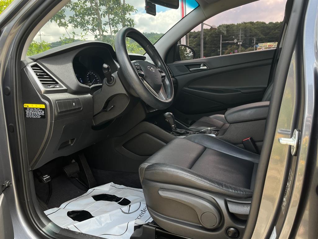 HYUNDAI Tucson 2018 Gris - Importación desde Corea - HF Imports Iquique - Foto 13