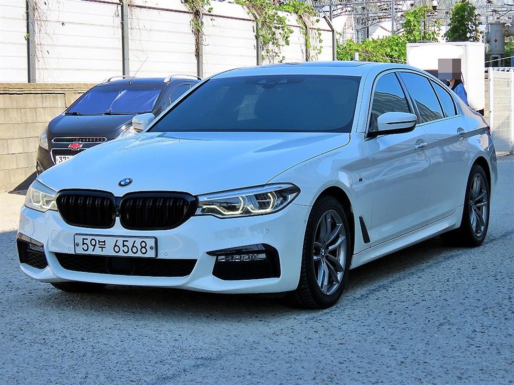 BMW 5 Series - Vista 2