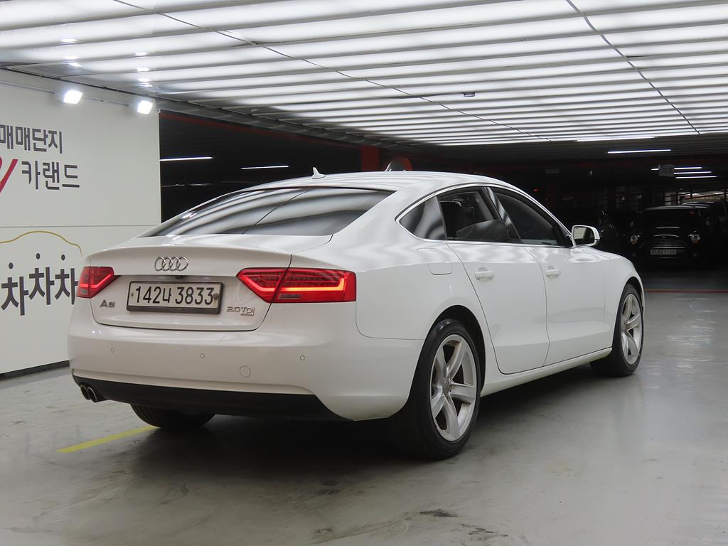 Audi A5 - Vista 4