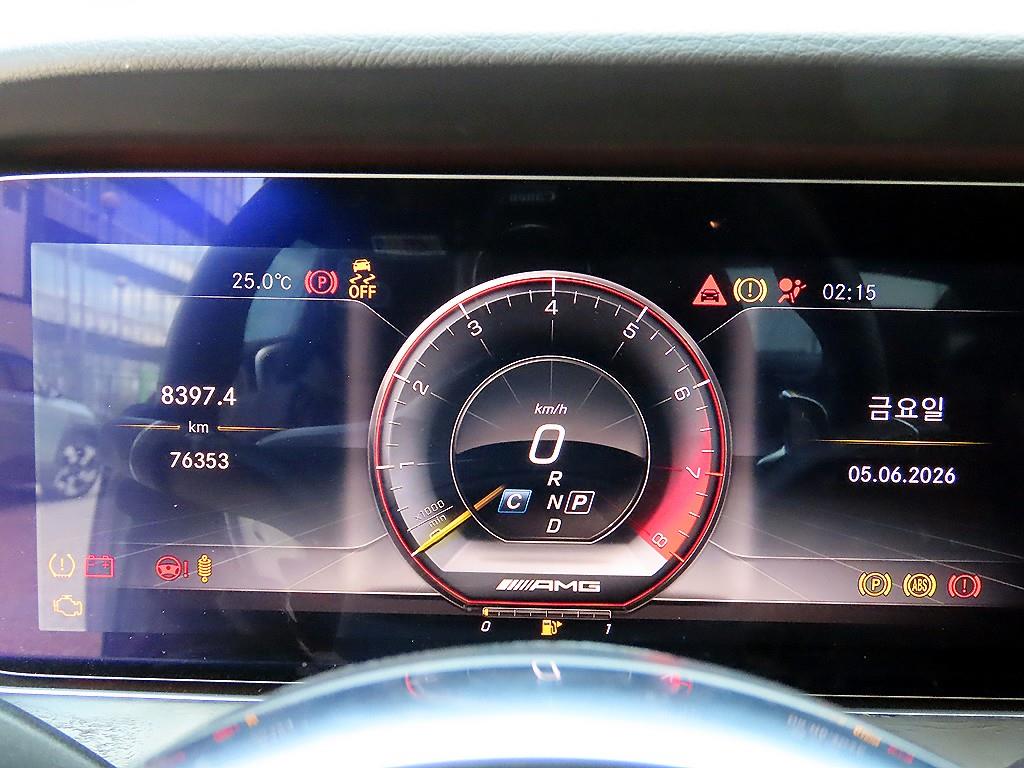 Mercedes Benz E class - Vista 9
