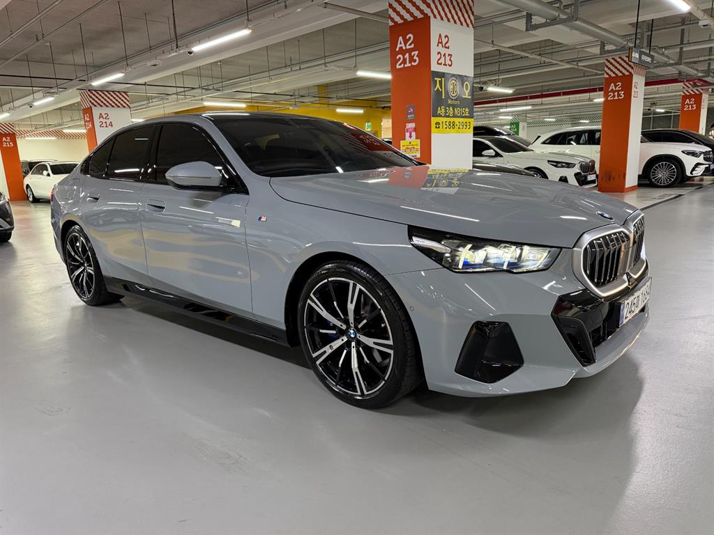 BMW 5 Series - Vista 2