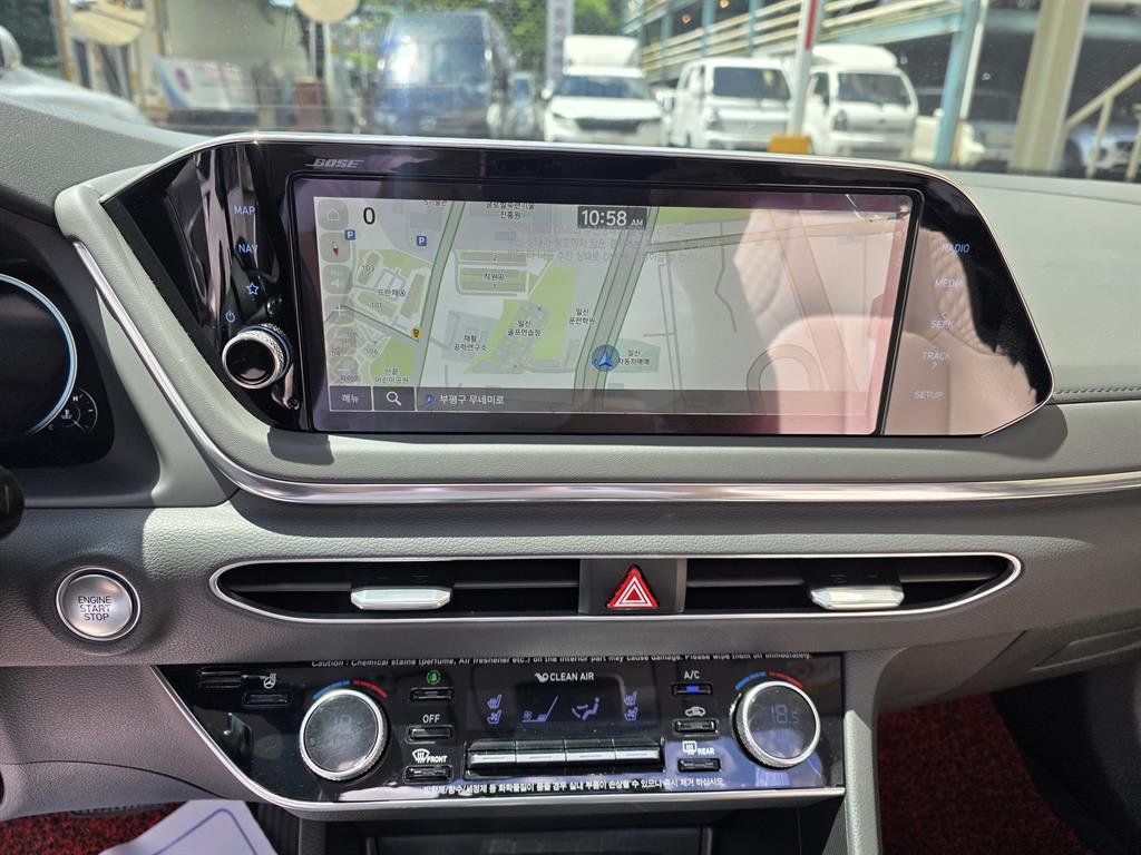 HYUNDAI Sonata - Vista 7