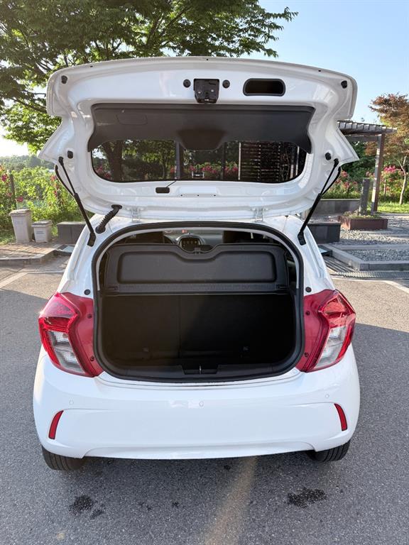 Chevrolet Spark 2021 Blanco - Importación desde Corea - HF Imports Iquique - Foto 17