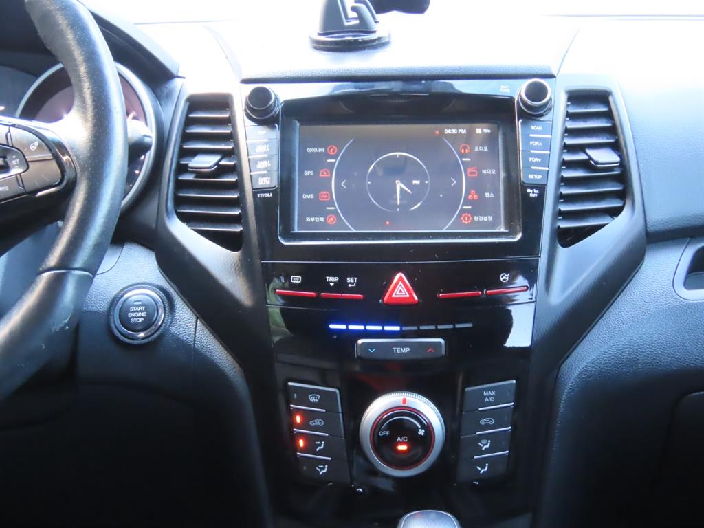 Ssangyong Tivoli 2016 - Importación desde Corea - HF Imports Iquique - Foto 10