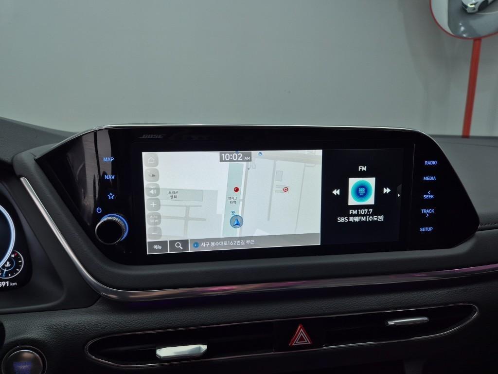 HYUNDAI Sonata - Vista 8