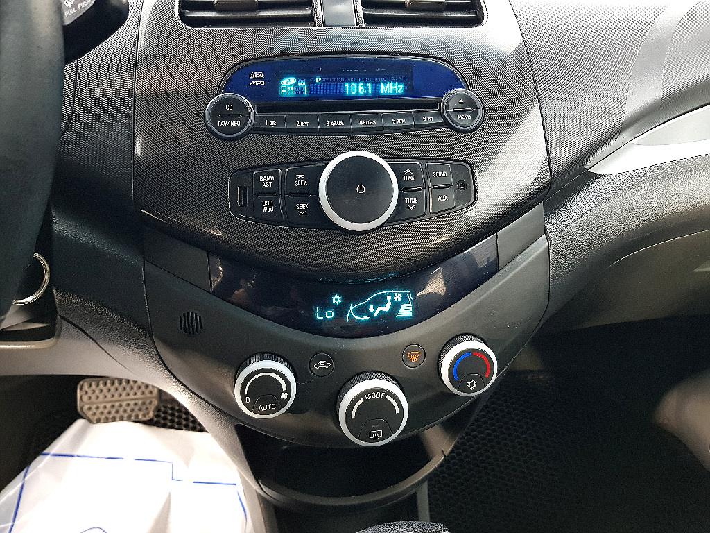 Chevrolet Spark - Vista 12