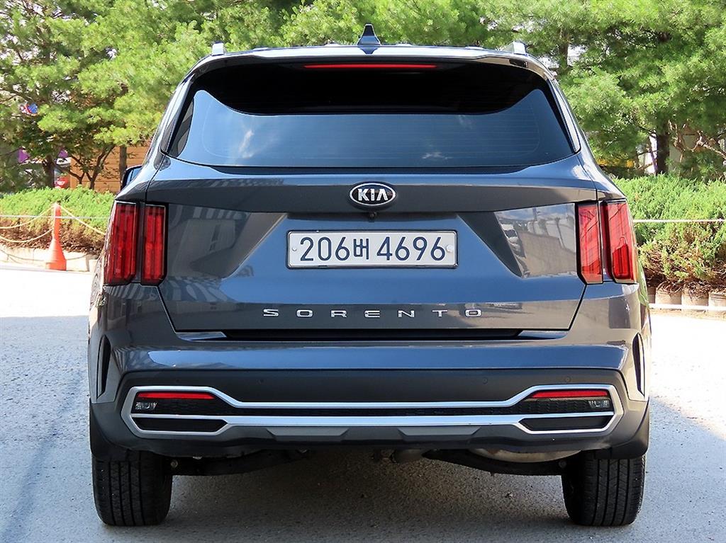 KIA Sorento - Vista 4