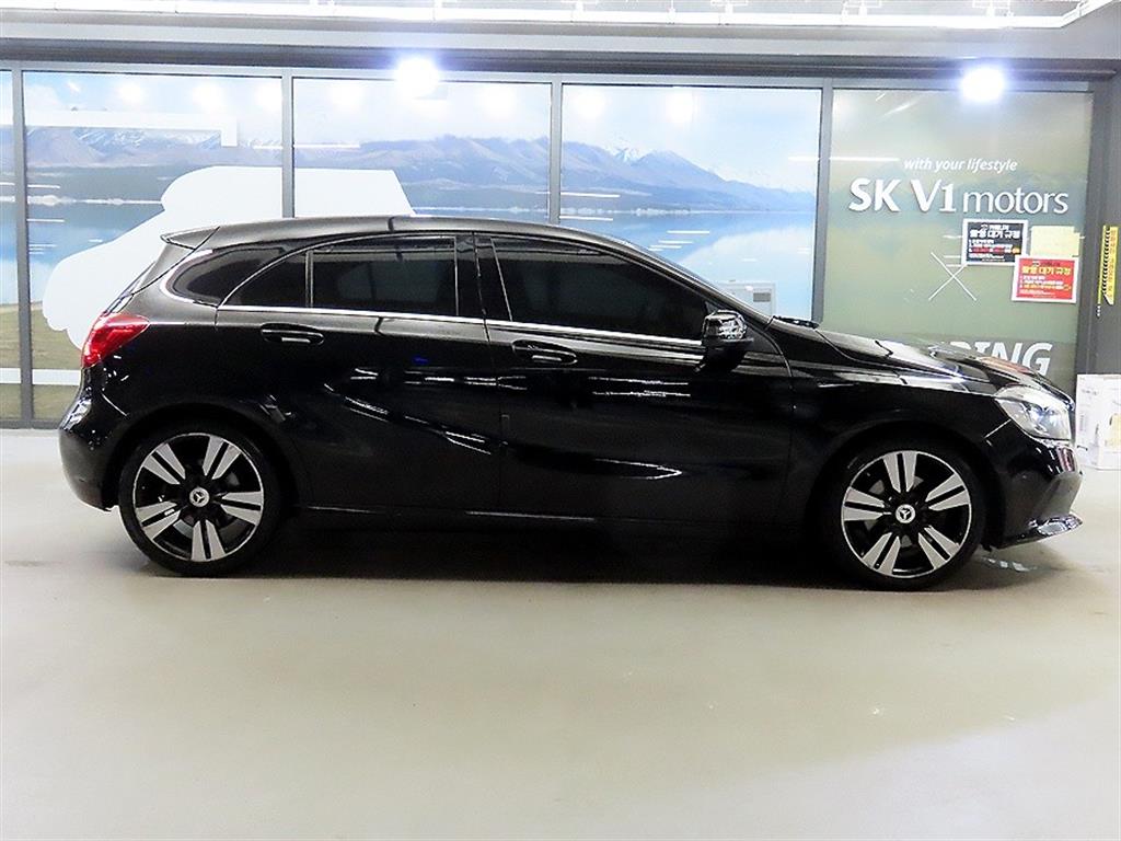 Mercedes Benz A Class - Vista 3