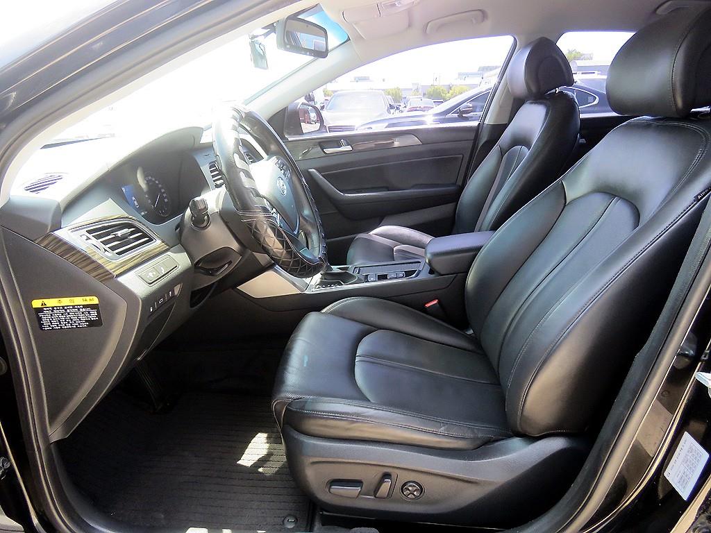 HYUNDAI Sonata - Vista 6