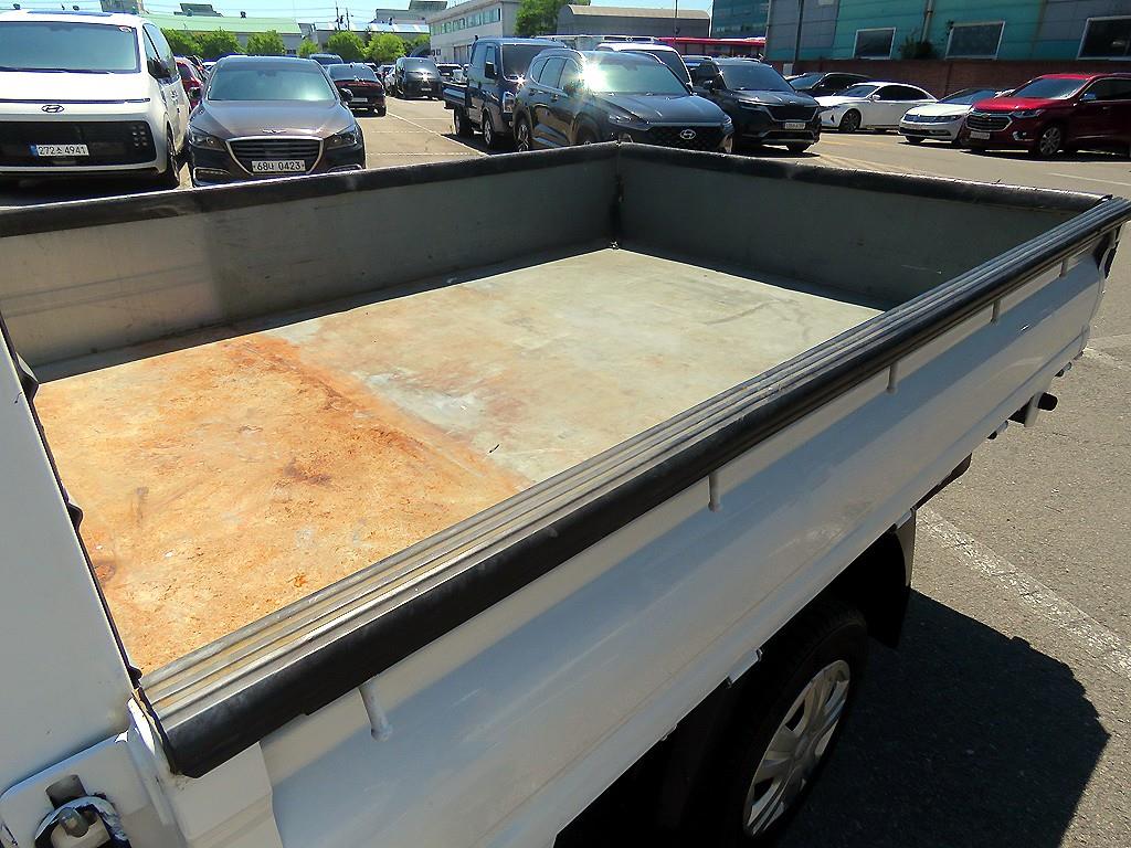 Small Truck Cargo (small) - Vista 6
